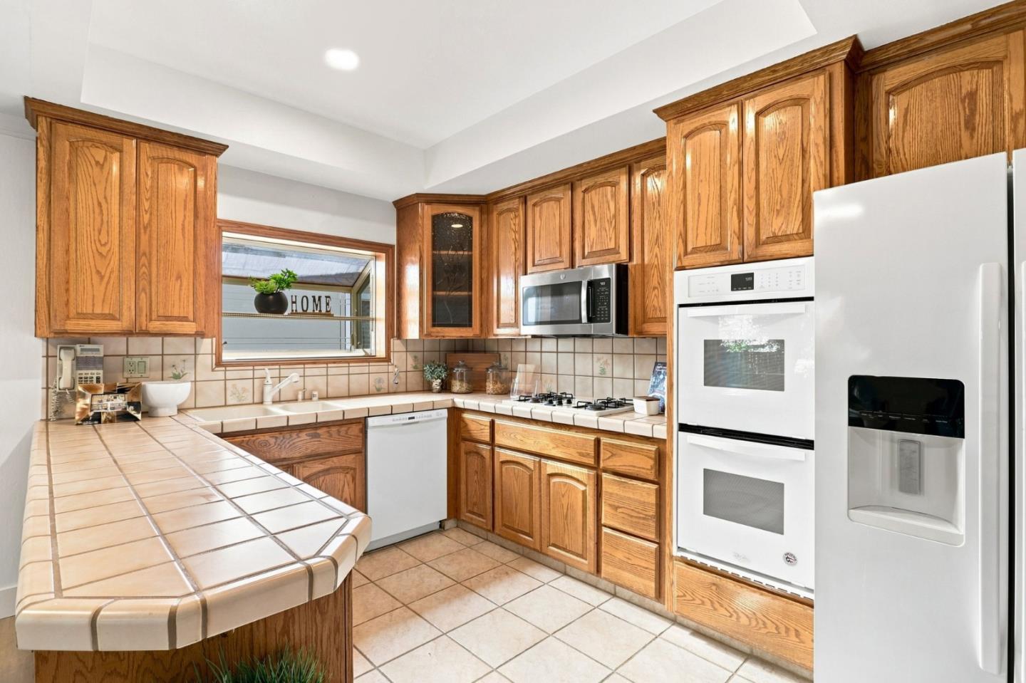 354 Surber DR
