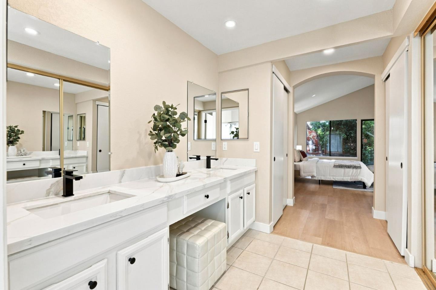 1003 Belder DR