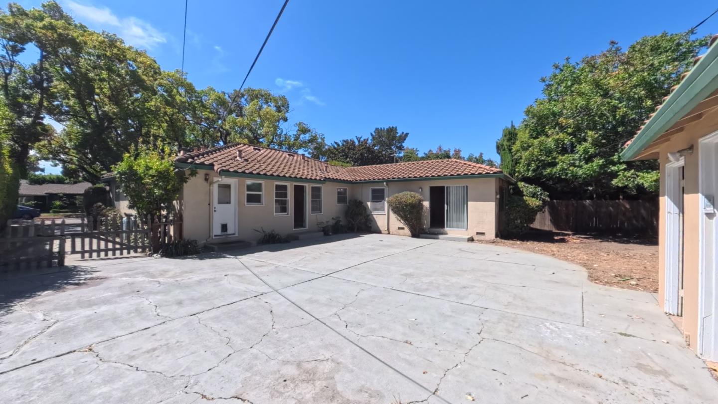 1006 Westwood DR