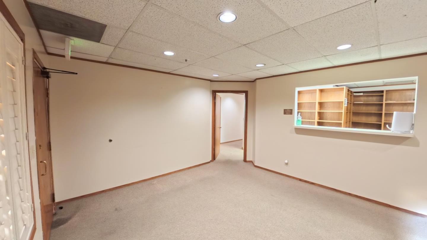 2039 Forest AVE 301