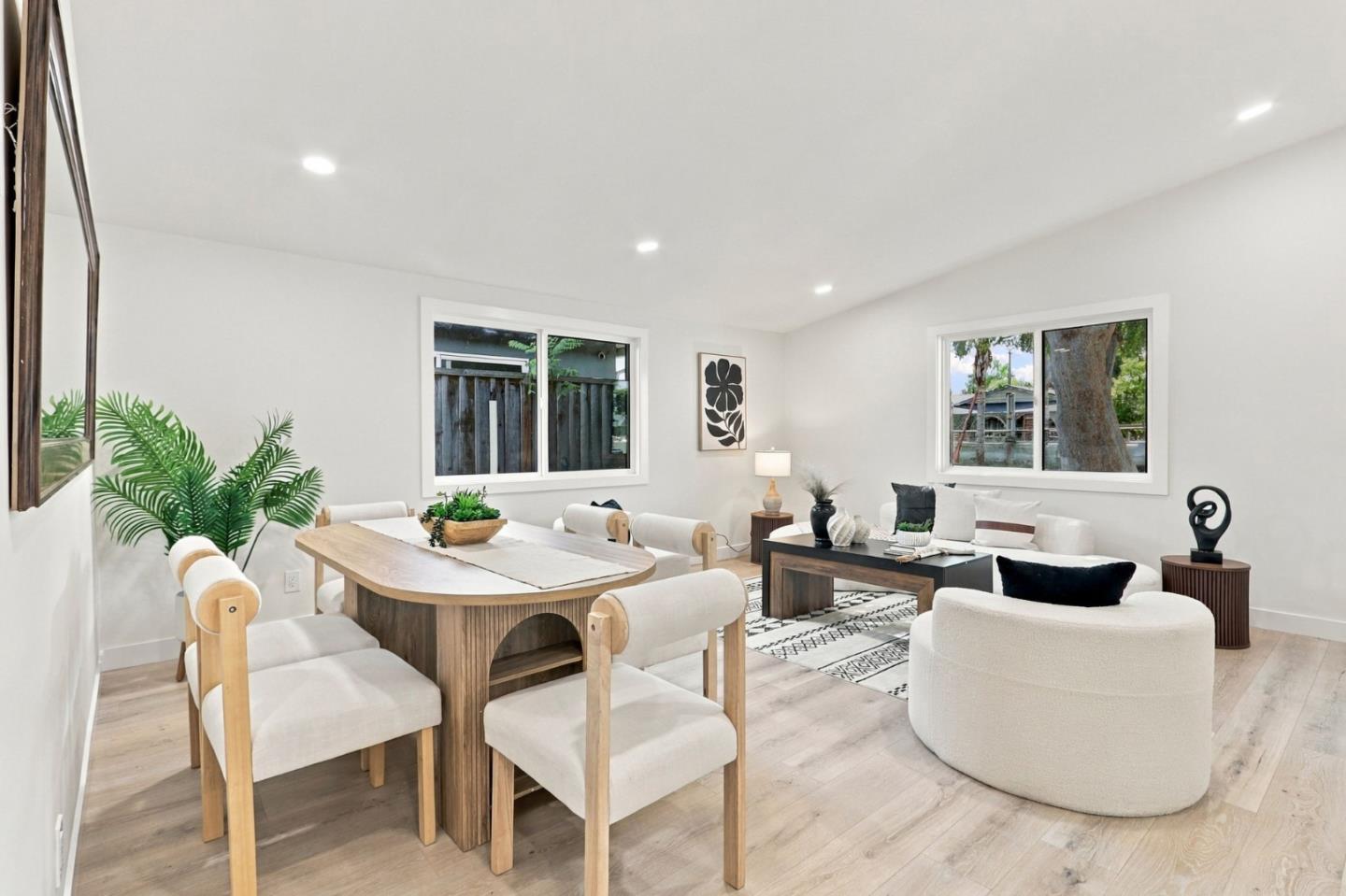 2784 Ophelia AVE