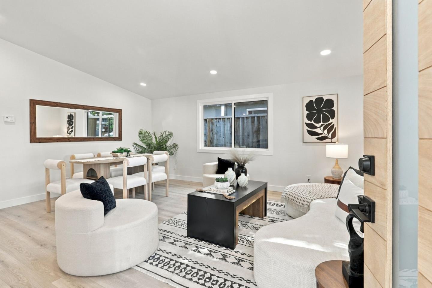 2784 Ophelia AVE