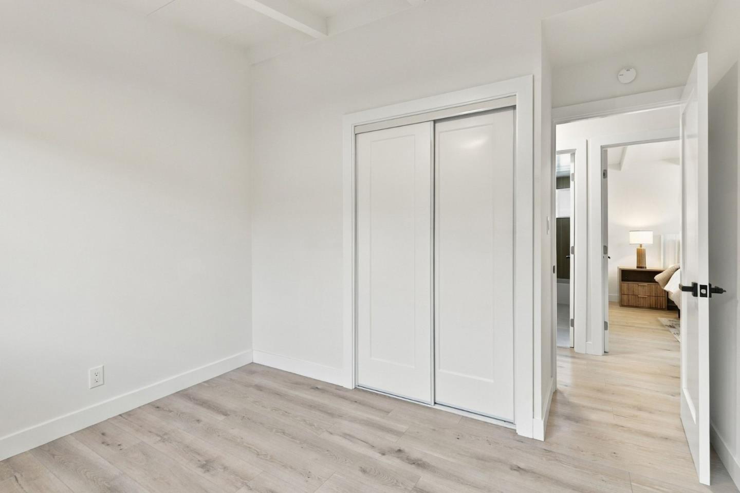 2784 Ophelia AVE