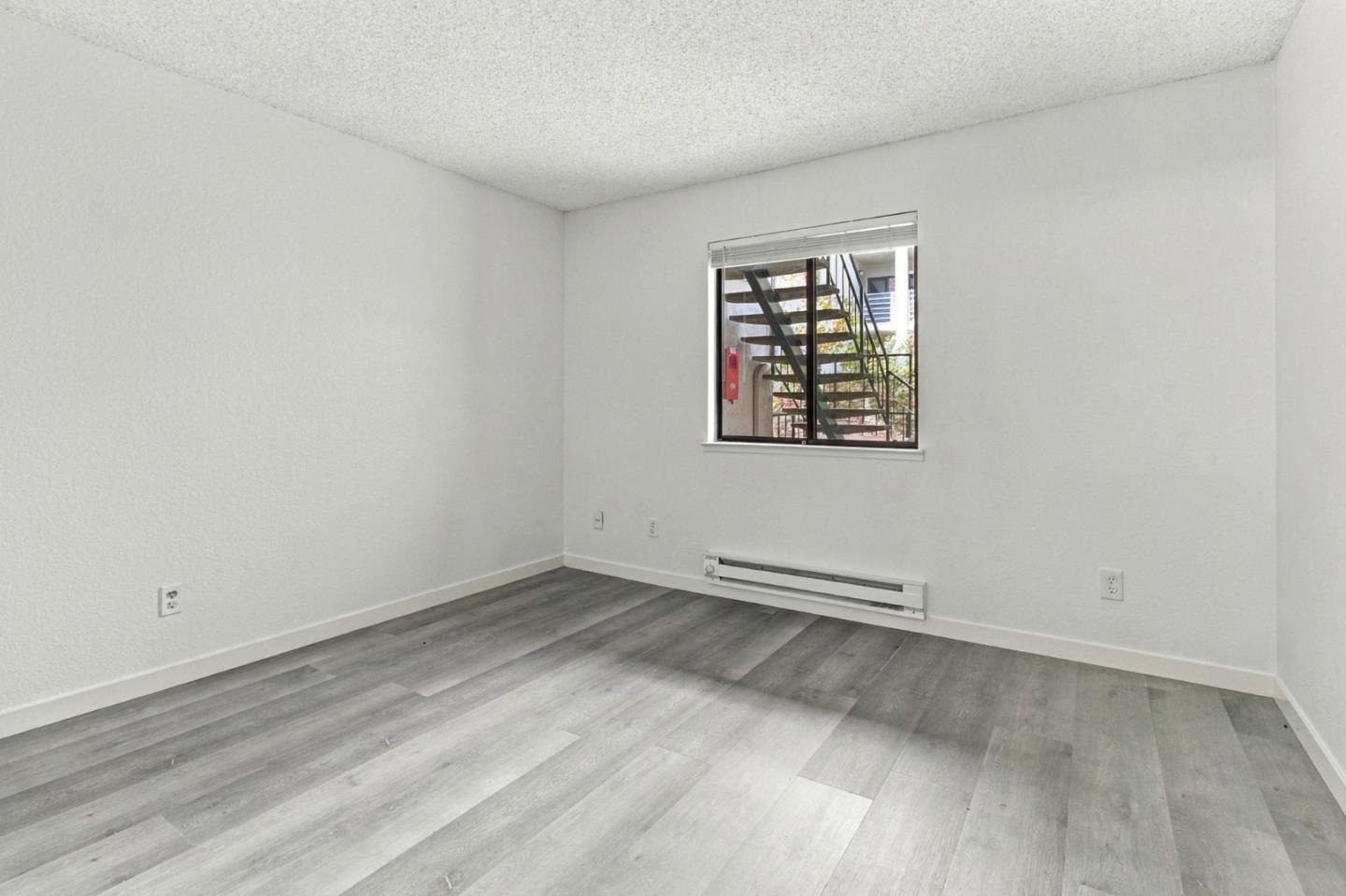 853 Woodside WAY 133