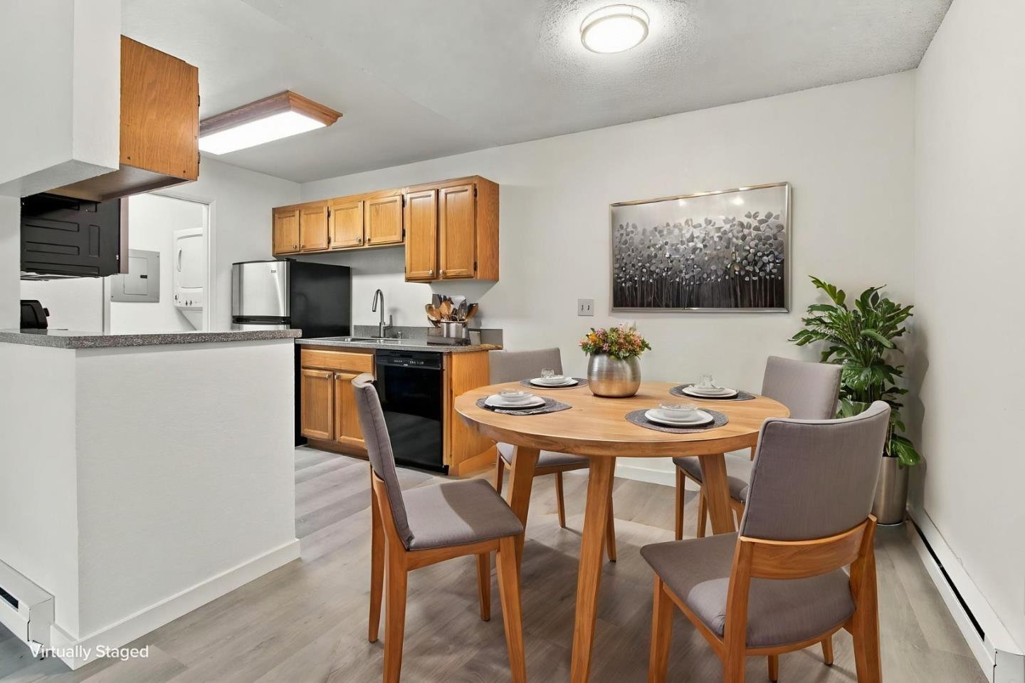 853 Woodside WAY 133