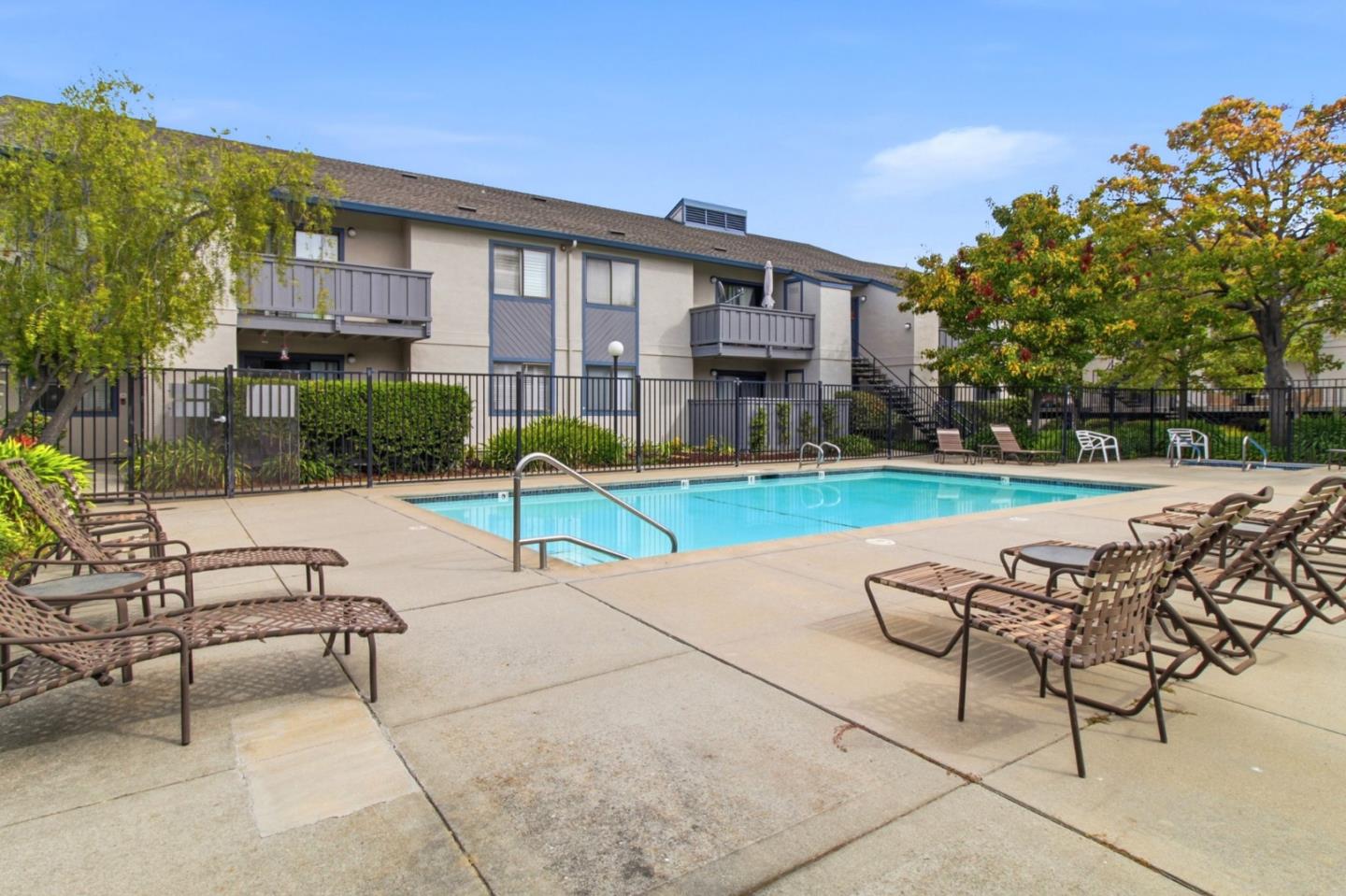 853 Woodside WAY 133