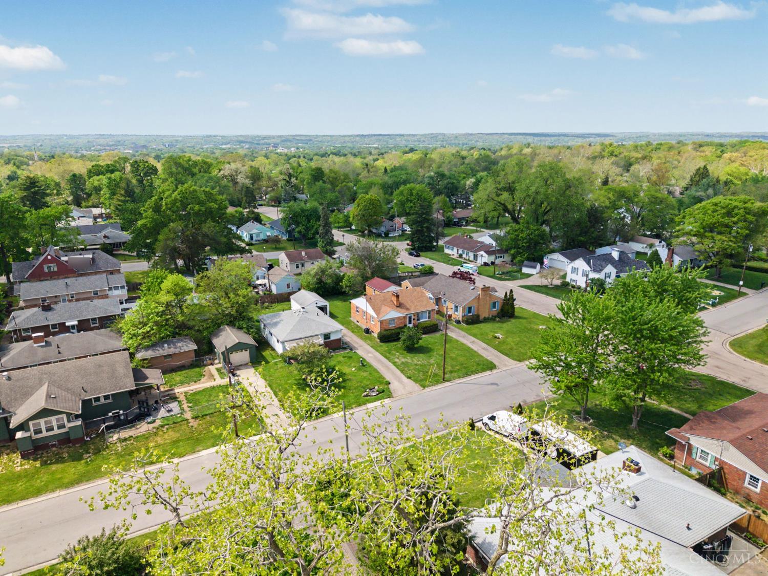 10 Forest Glen Drive