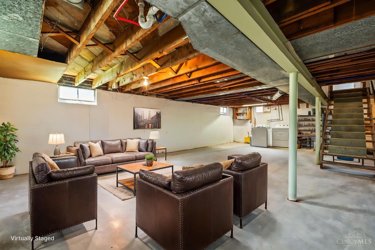 10 Forest Glen Drive