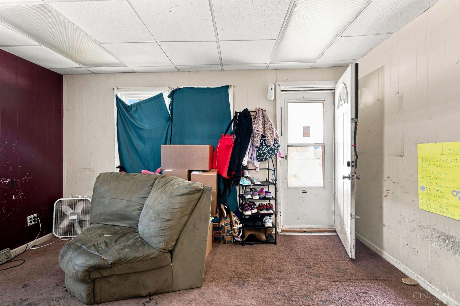 2125 Winona Drive