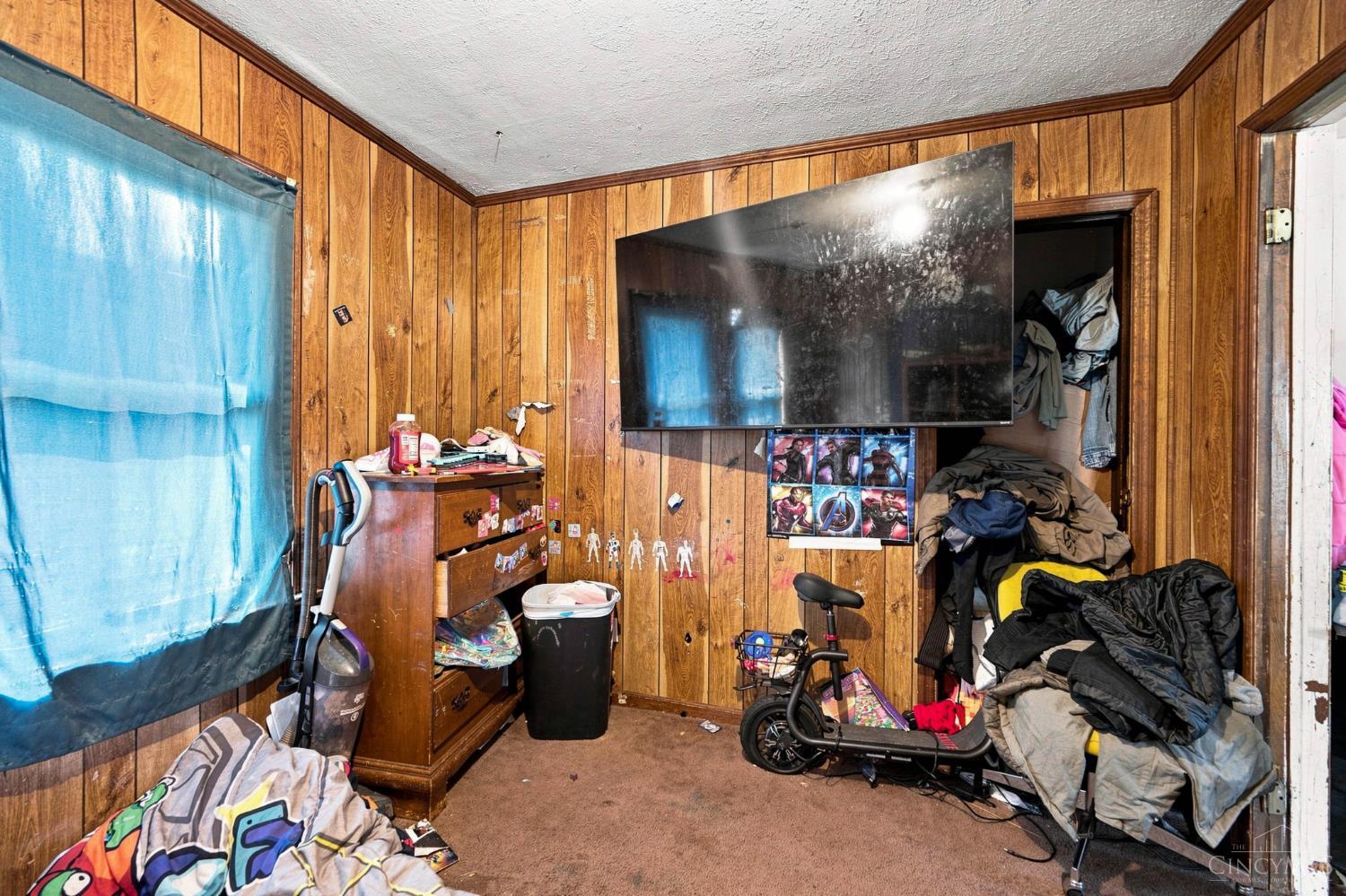 2125 Winona Drive