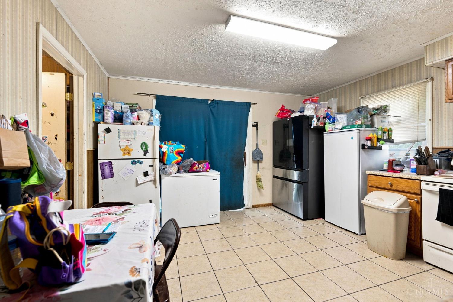 2125 Winona Drive