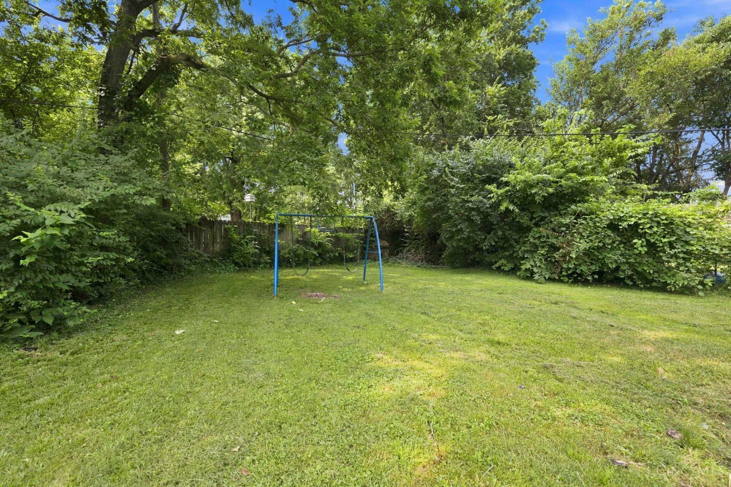 2125 Winona Drive