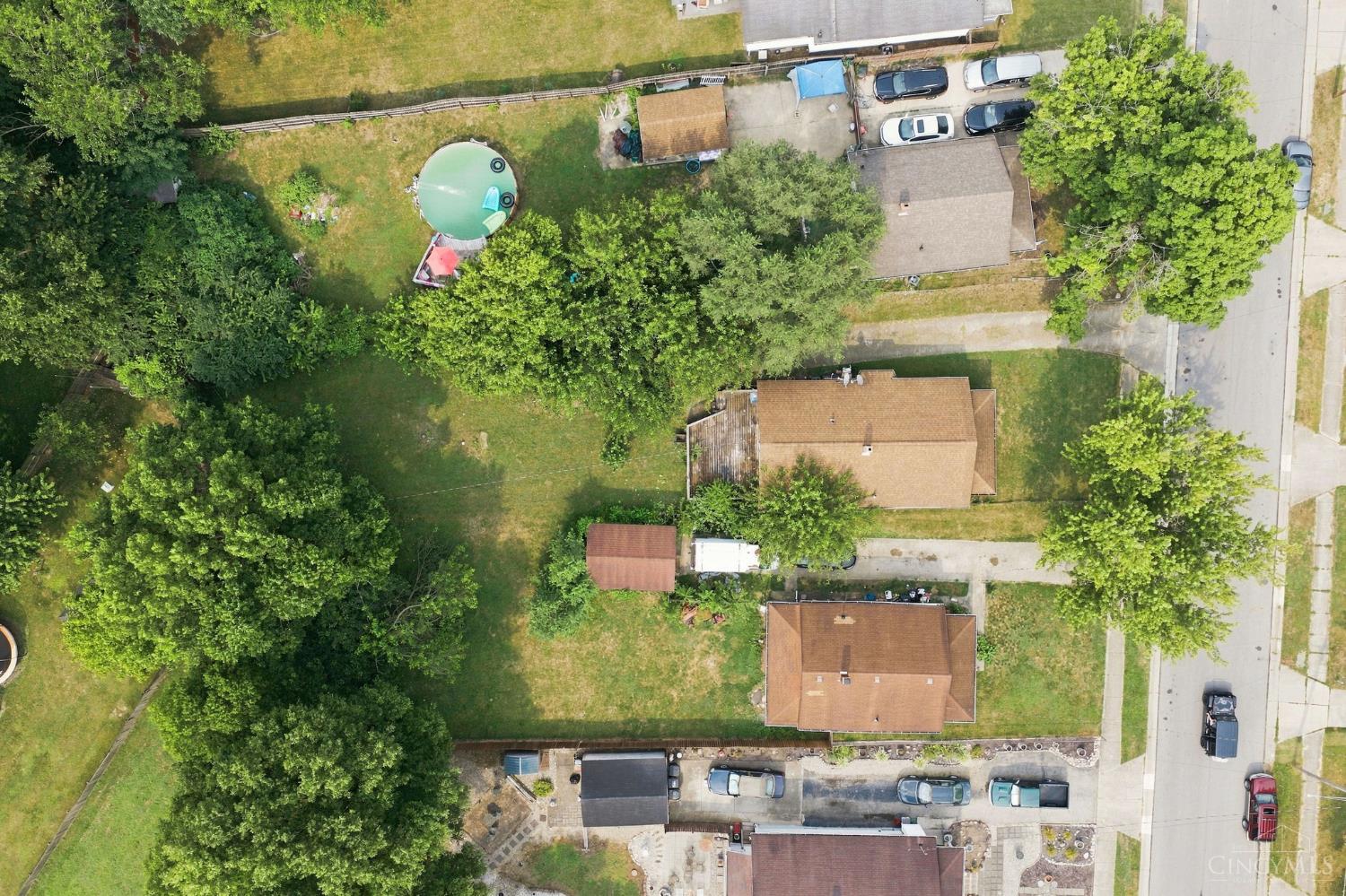 2125 Winona Drive