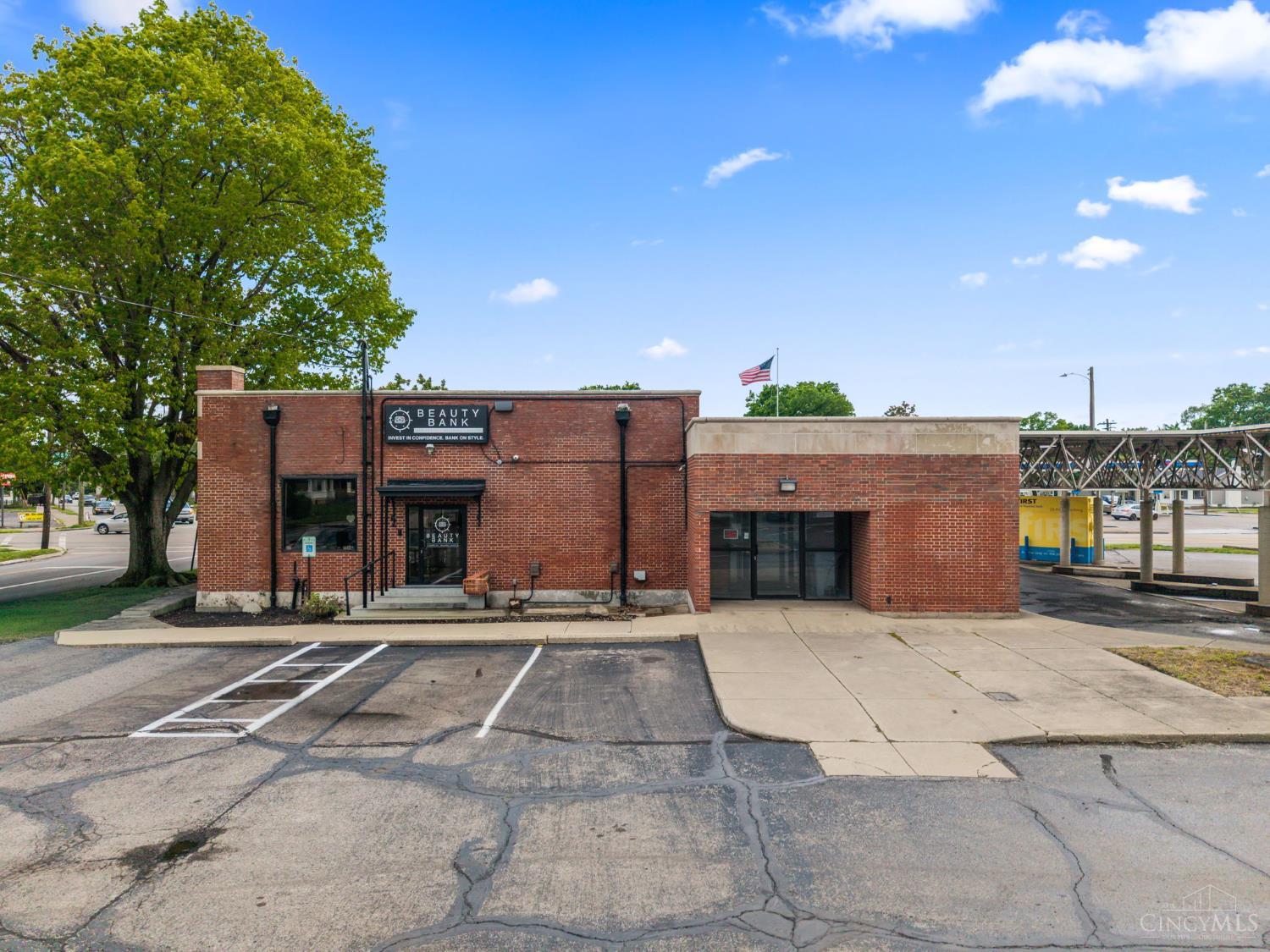 1971 Central Avenue