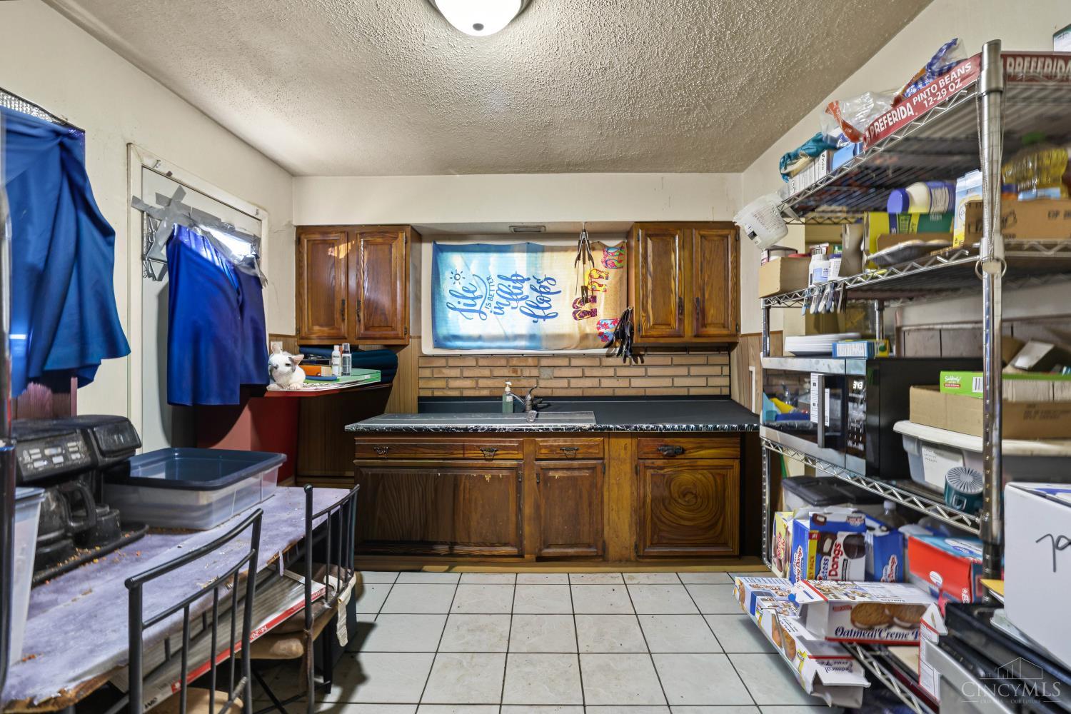 3223 Keays Avenue