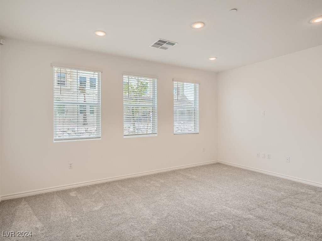 2555 Hampton Road 9108