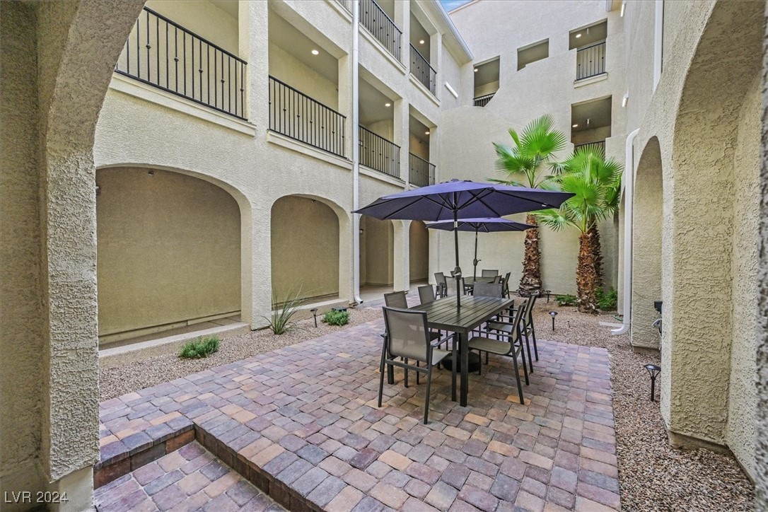 2555 Hampton Road 9108