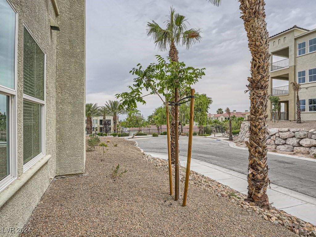 2555 Hampton Road 9108
