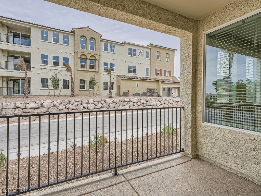 2555 Hampton Road 9108