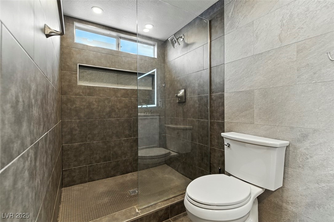 2748 Chokeberry Court