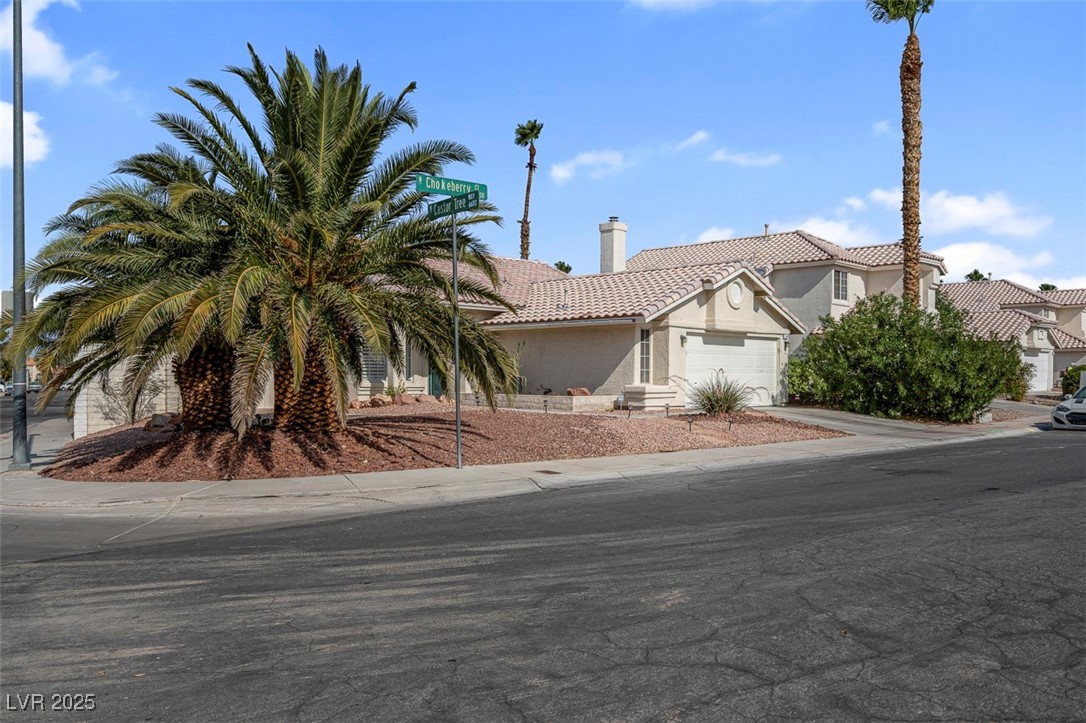 2748 Chokeberry Court