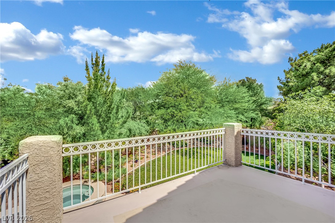 306 Treehouse Court