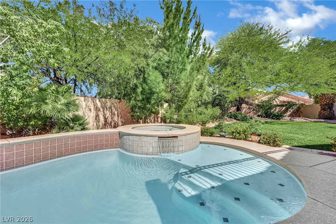 306 Treehouse Court