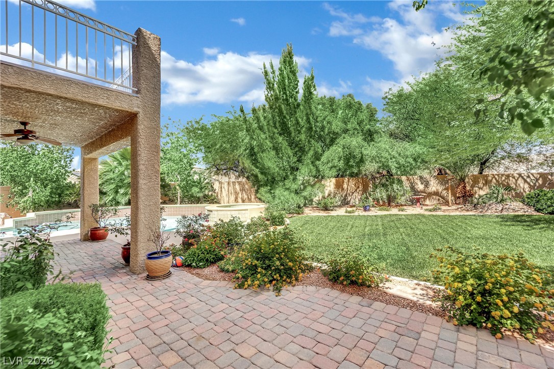 306 Treehouse Court