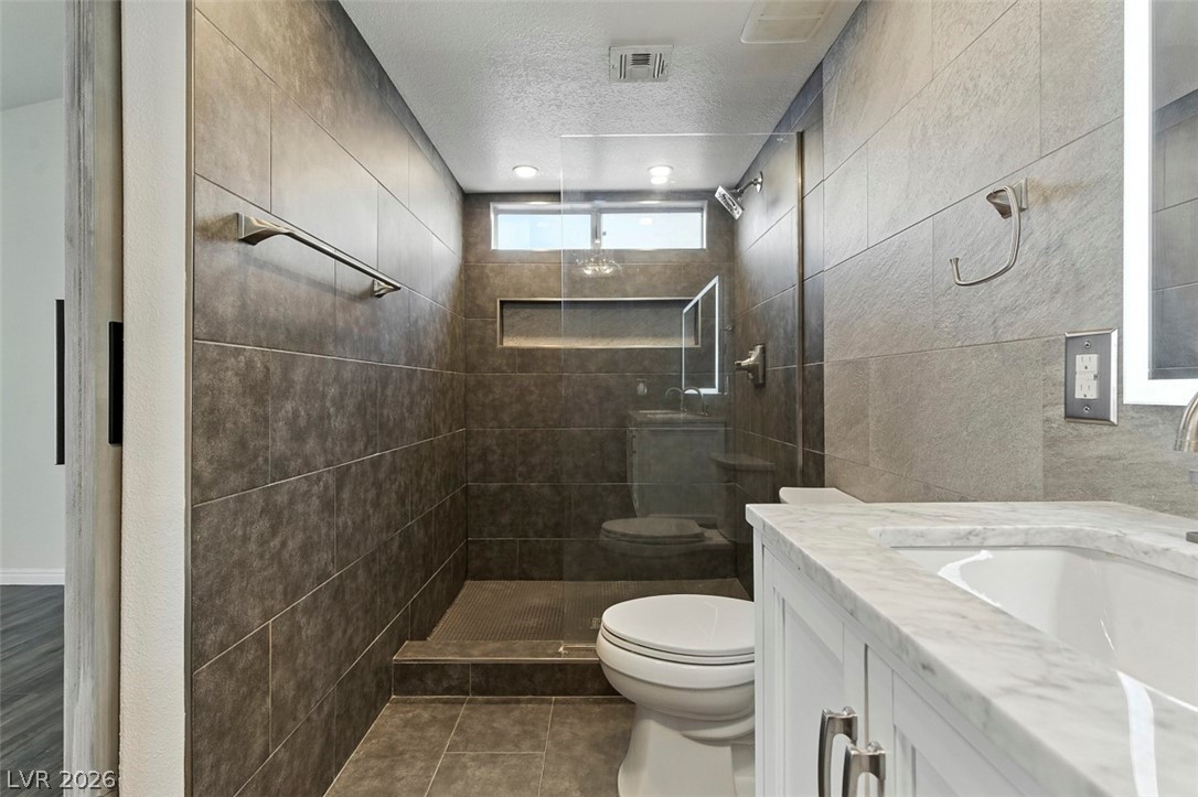 2748 Chokeberry Court