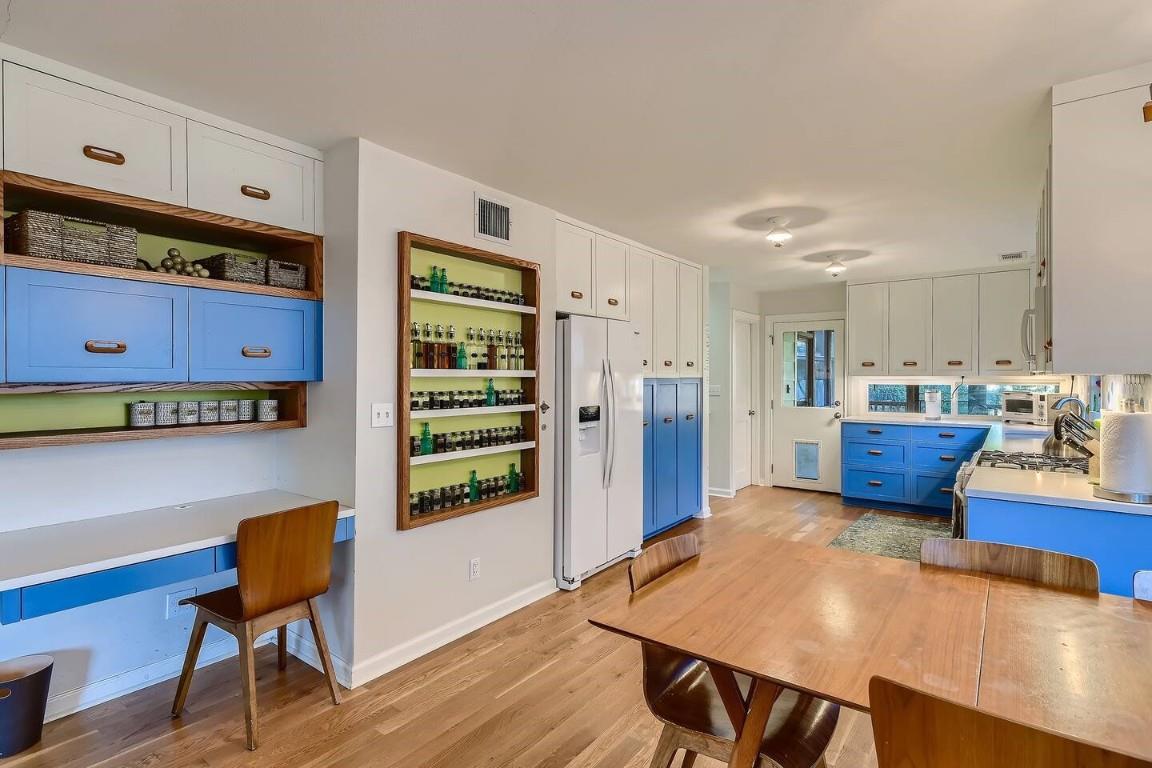 2704 Stacy LN