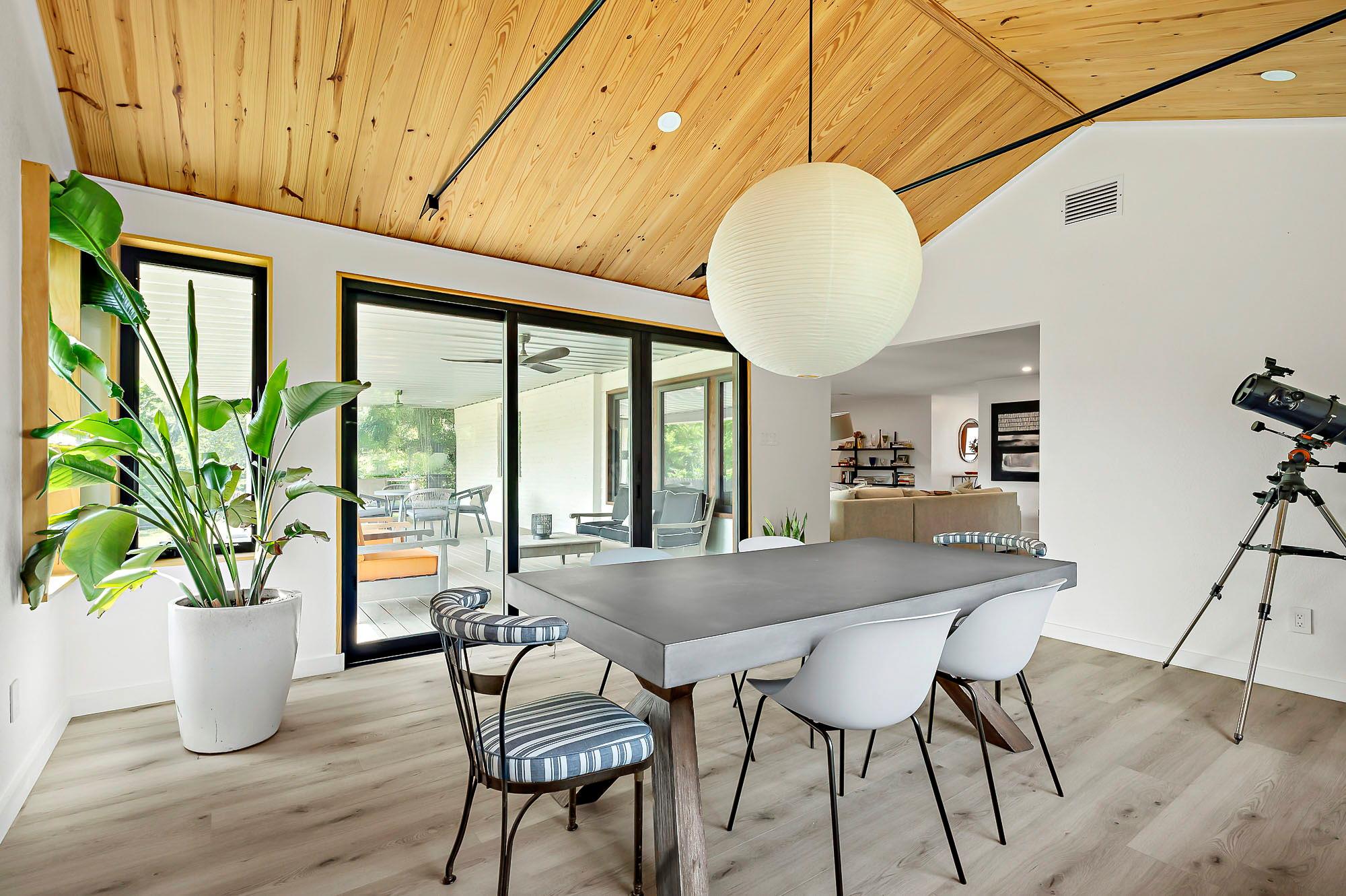 6101 Bridlington CIR