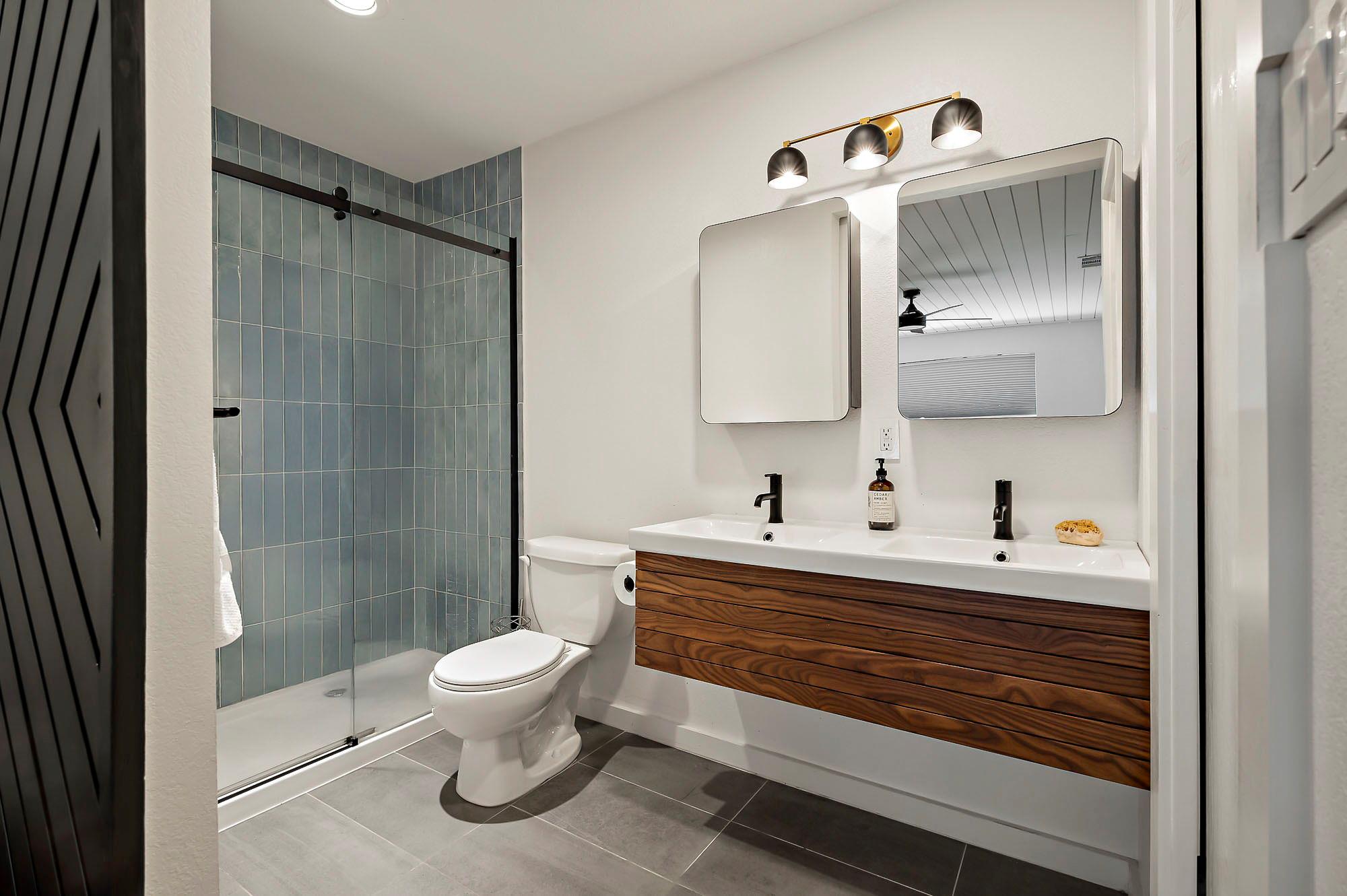 6101 Bridlington CIR