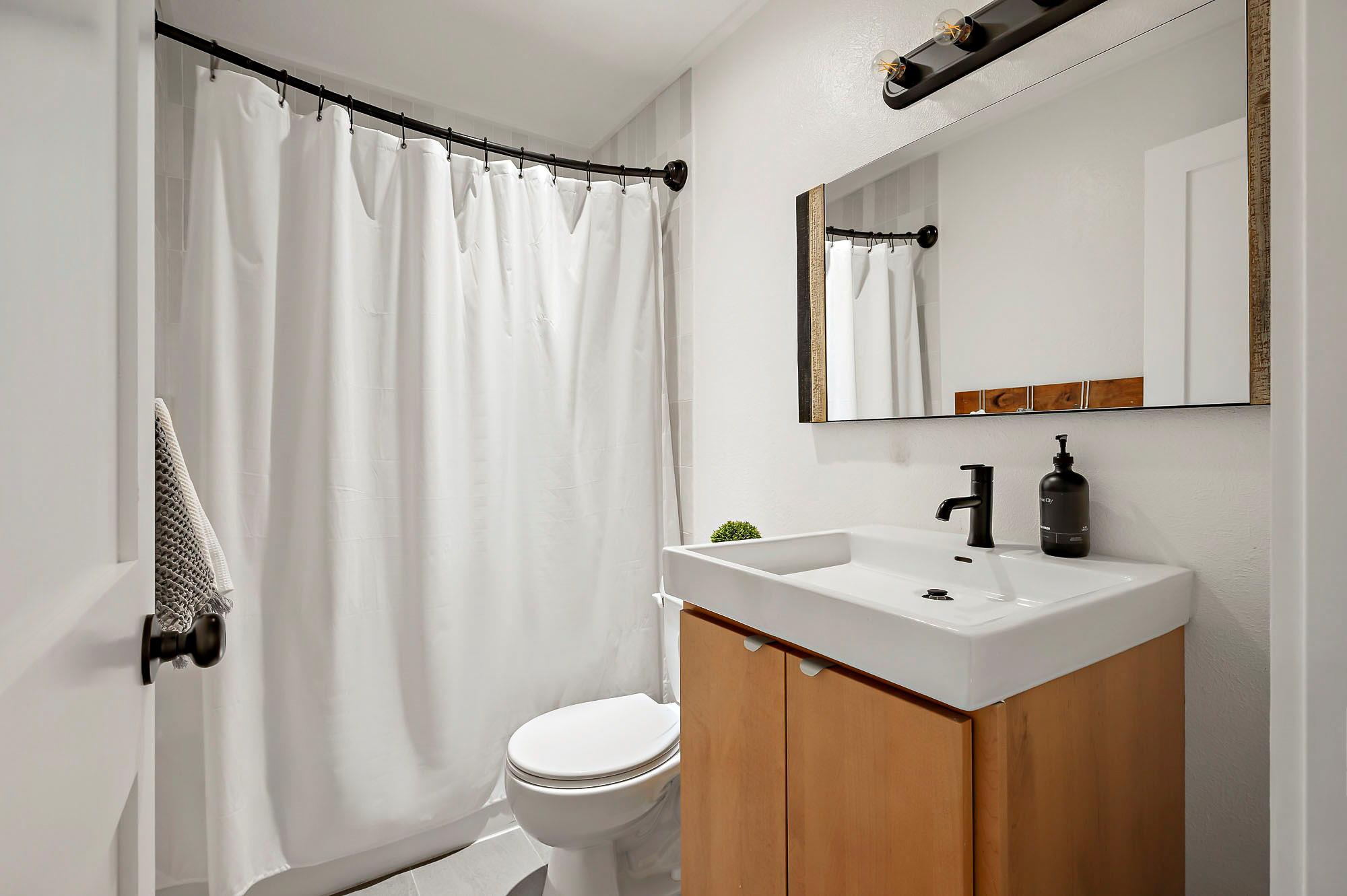 6101 Bridlington CIR