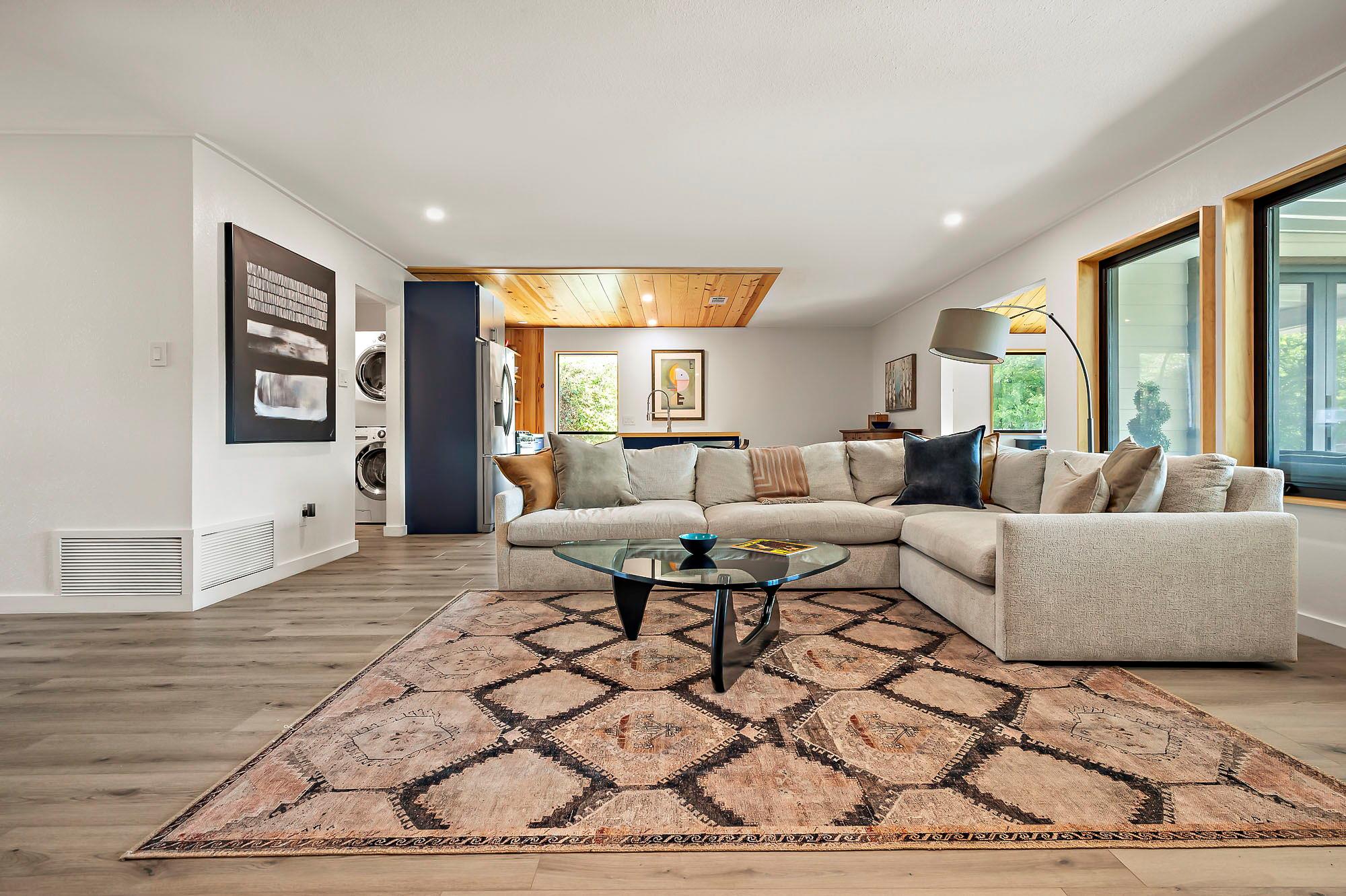 6101 Bridlington CIR