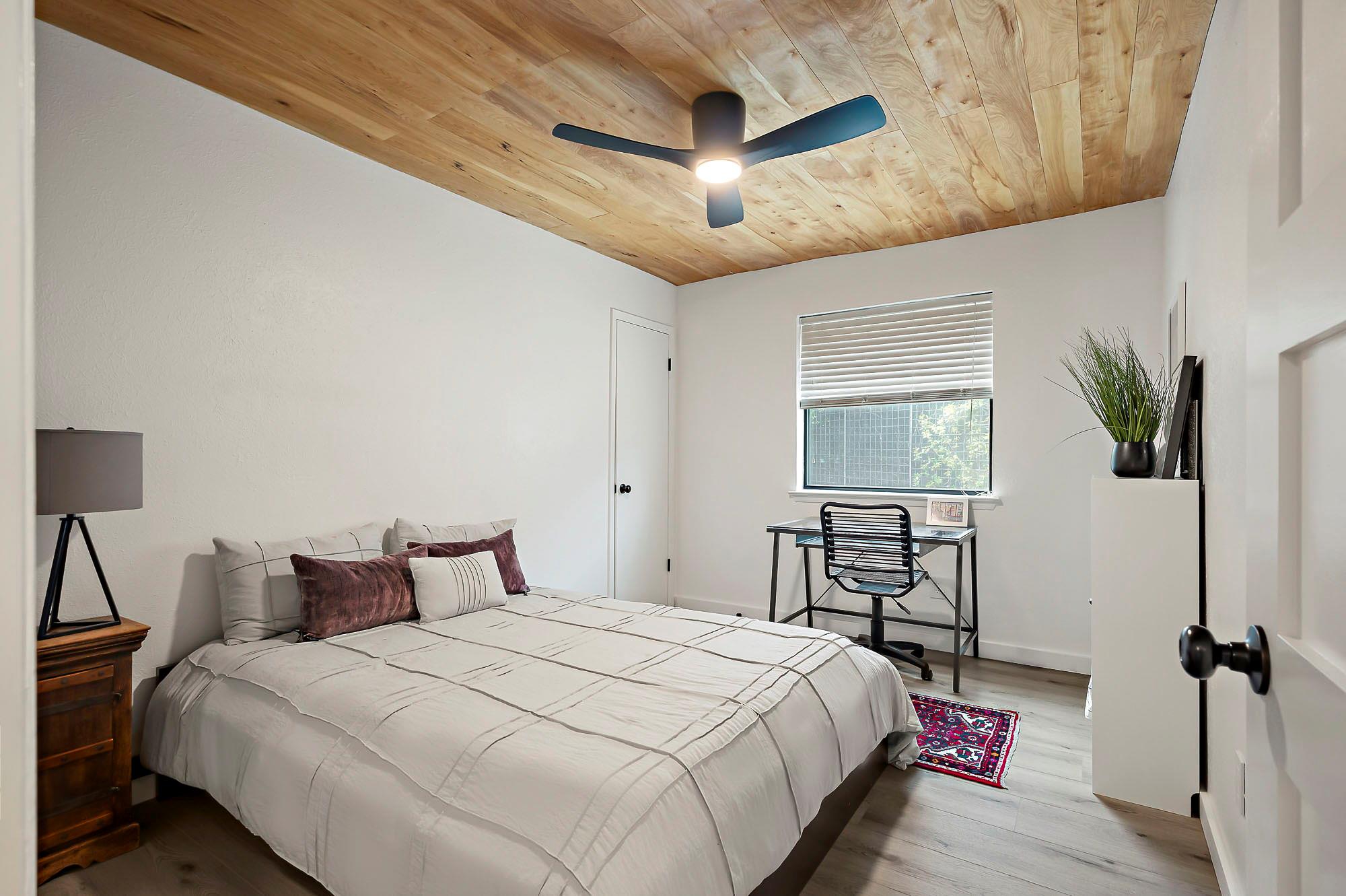 6101 Bridlington CIR