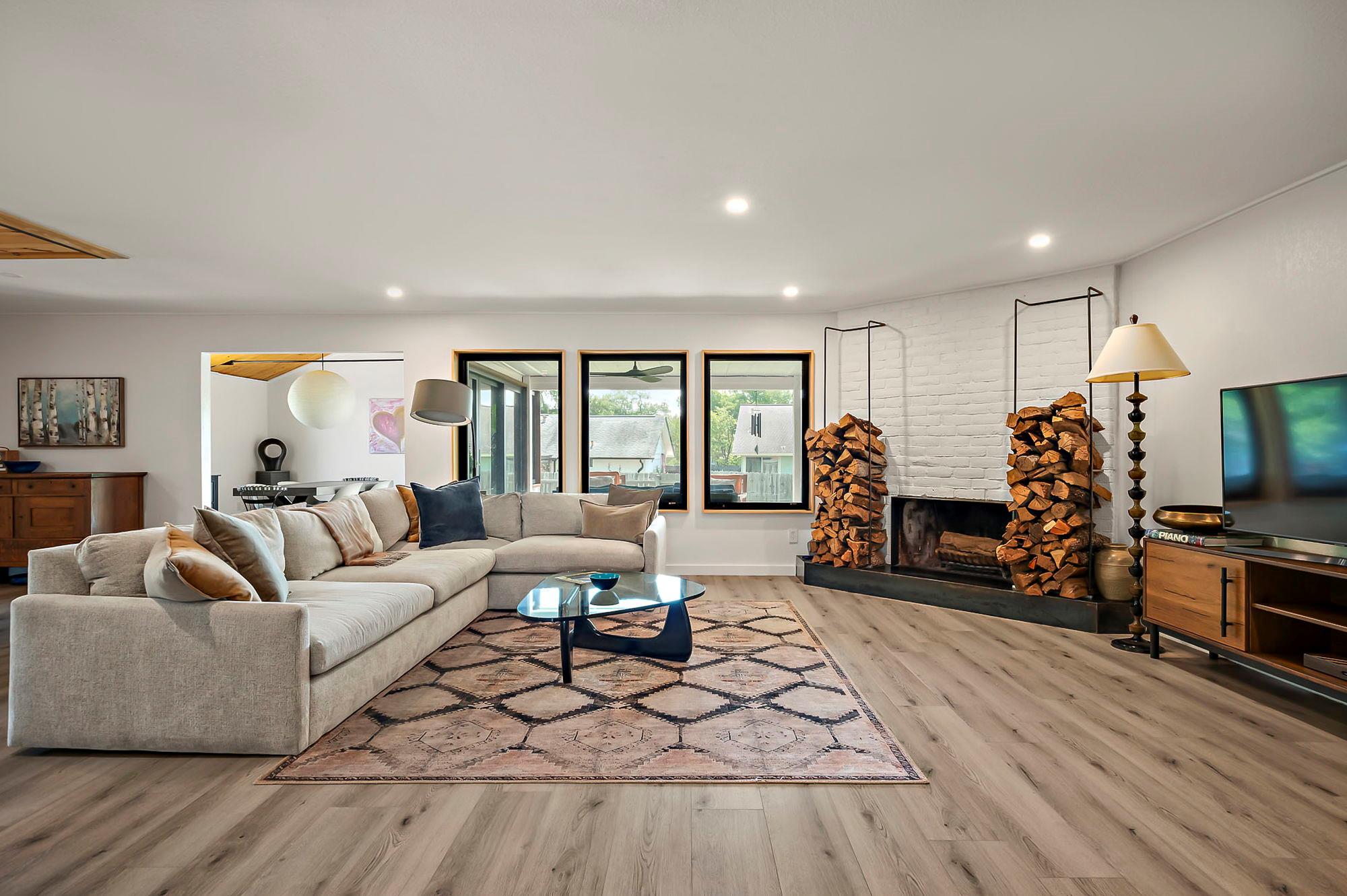 6101 Bridlington CIR