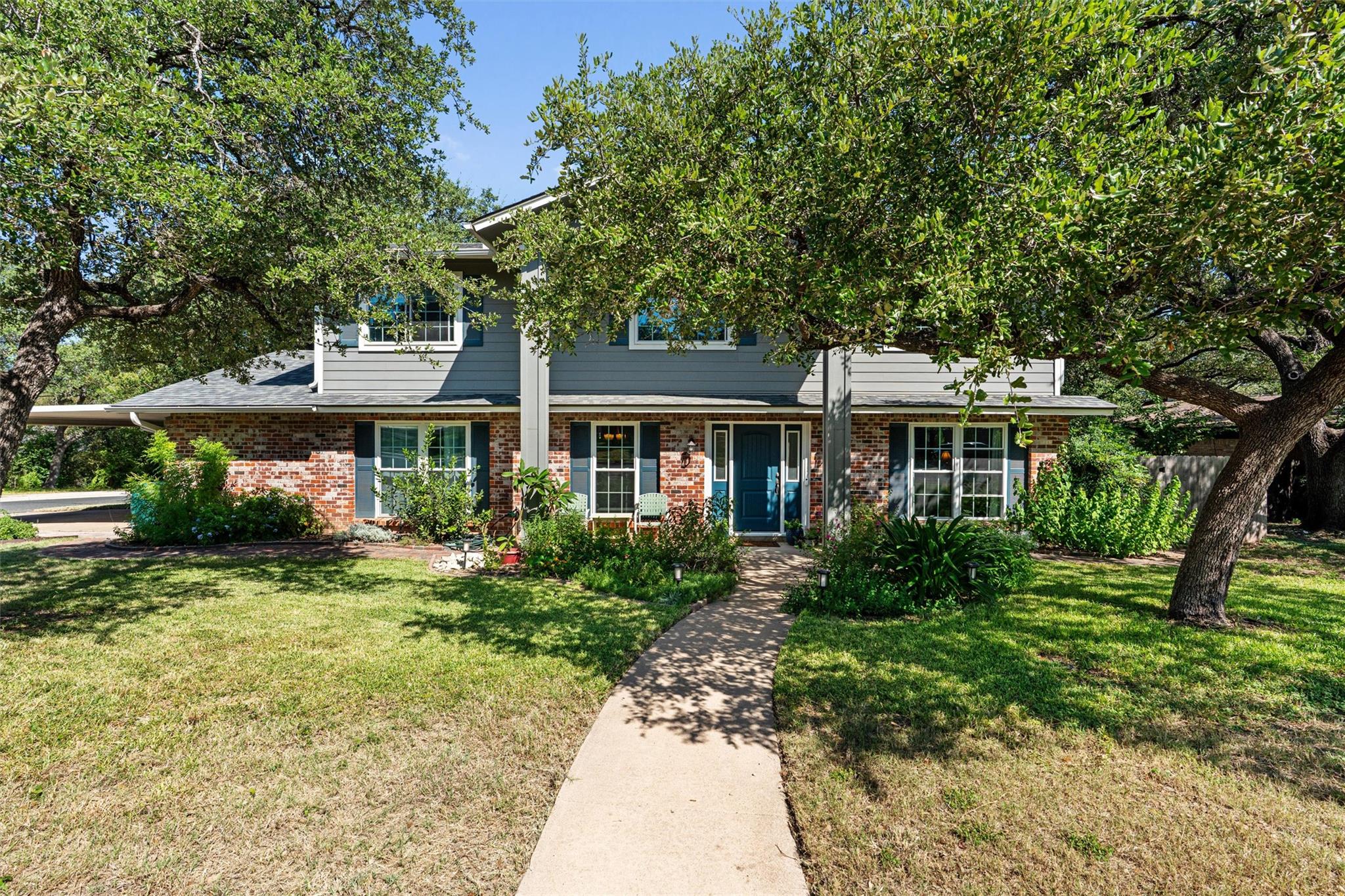 8300 Grayledge DR