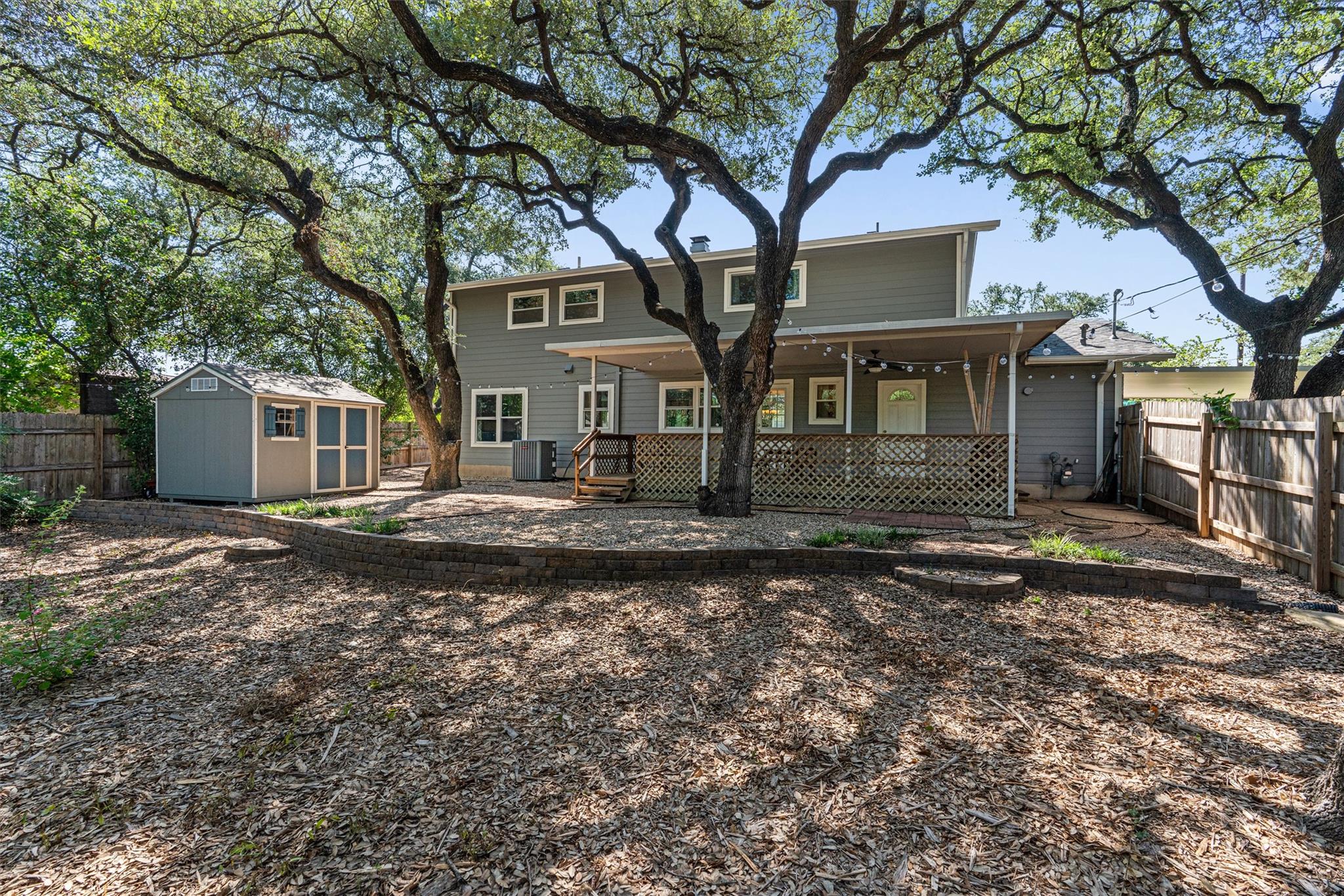 8300 Grayledge DR