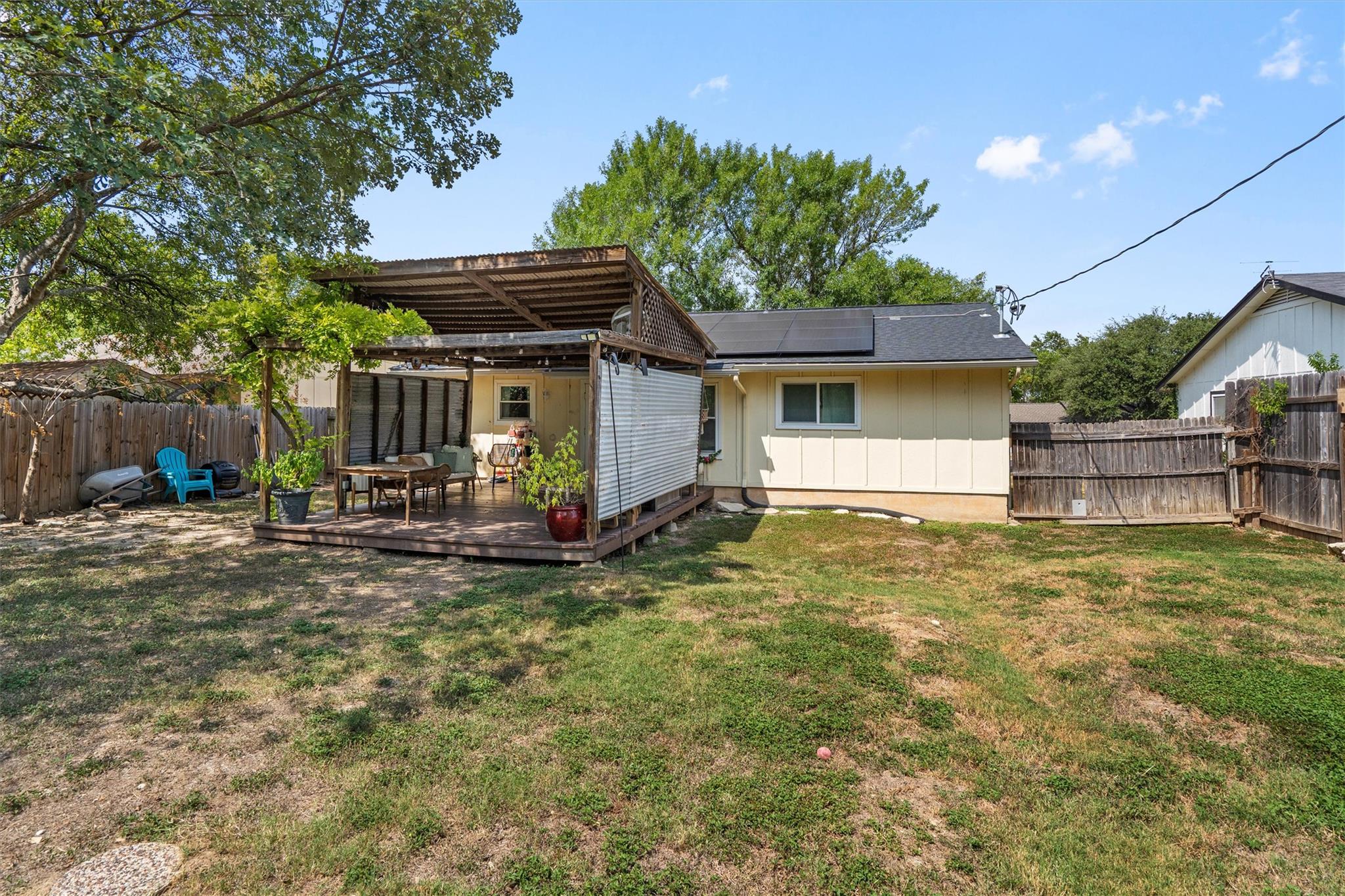 3303 Plantation RD