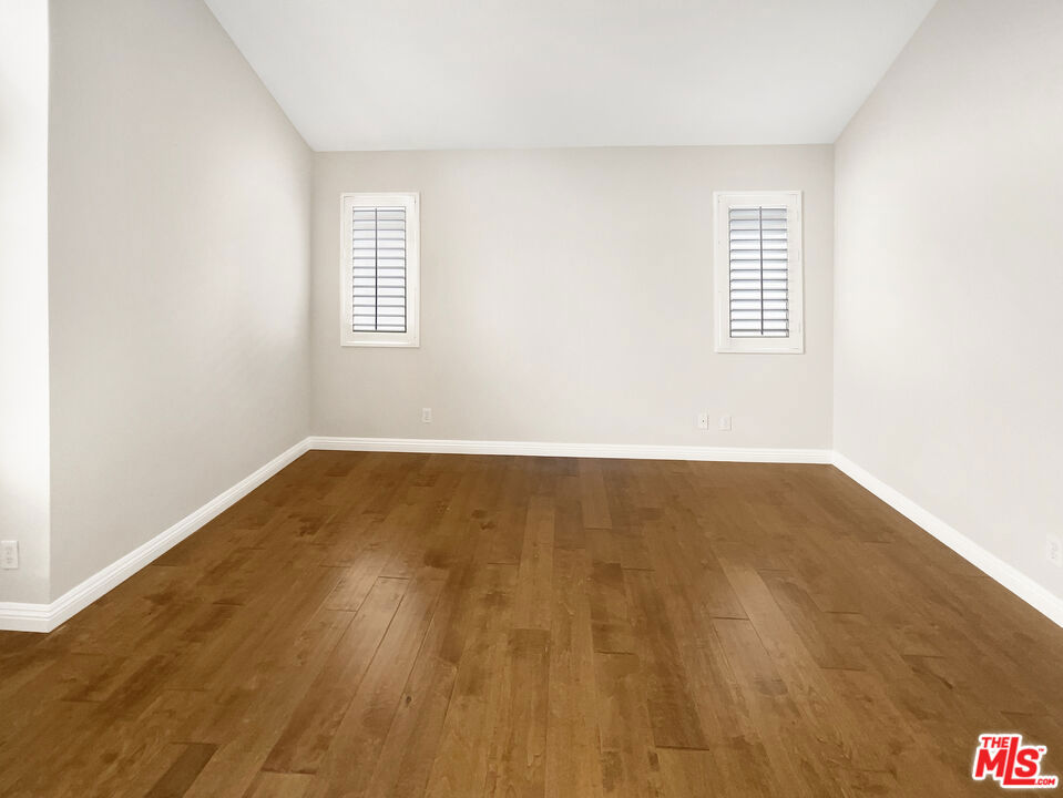 24841 Vista Magnifica