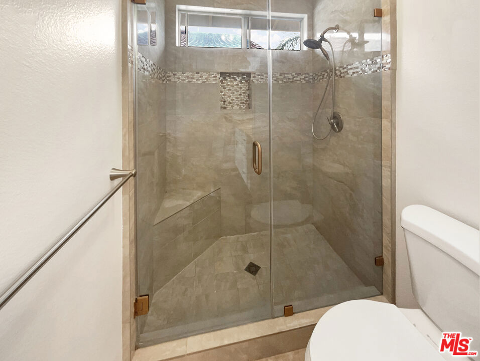 24841 Vista Magnifica