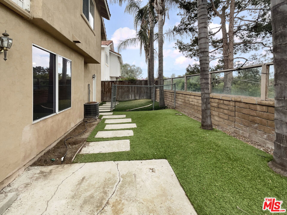 24841 Vista Magnifica