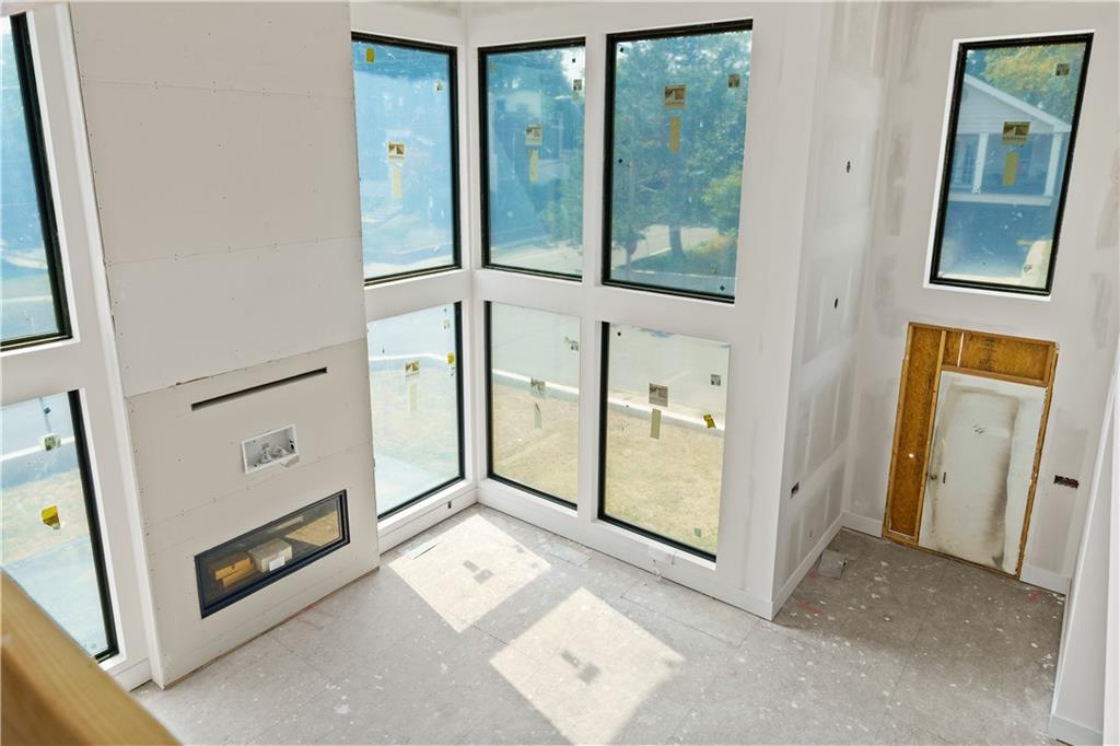 1210 W 48th Street