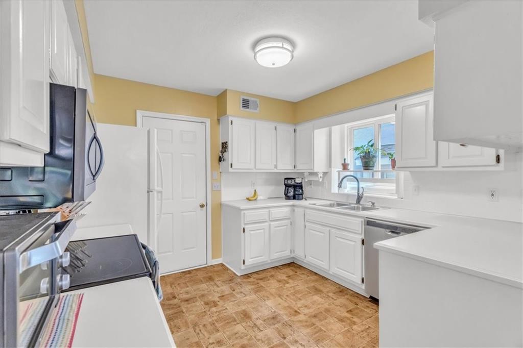 11065 W 98th Street