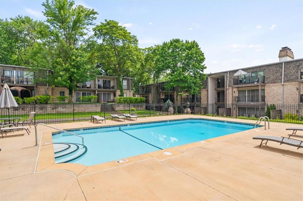 5137 W 75th Street