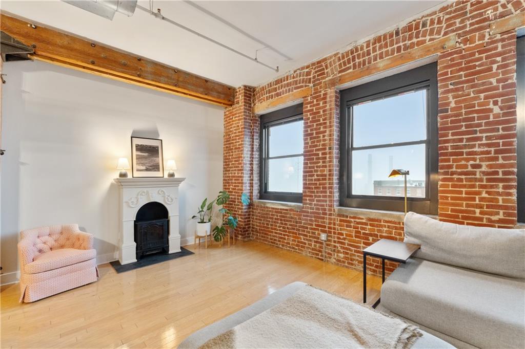200 Main Street Unit: 509