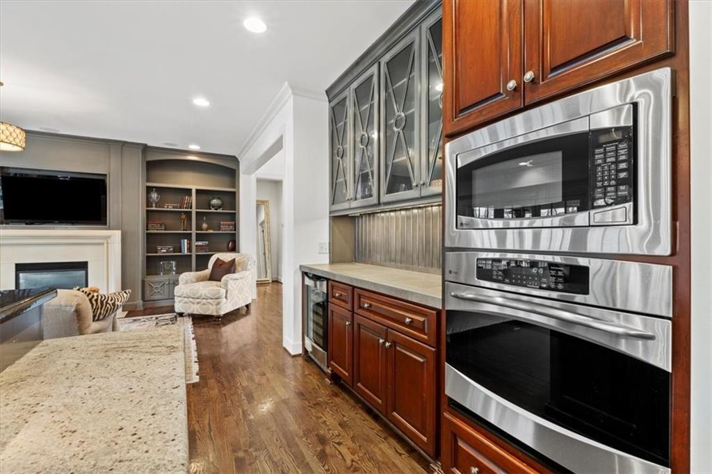3215 Shawnee Mission Parkway
