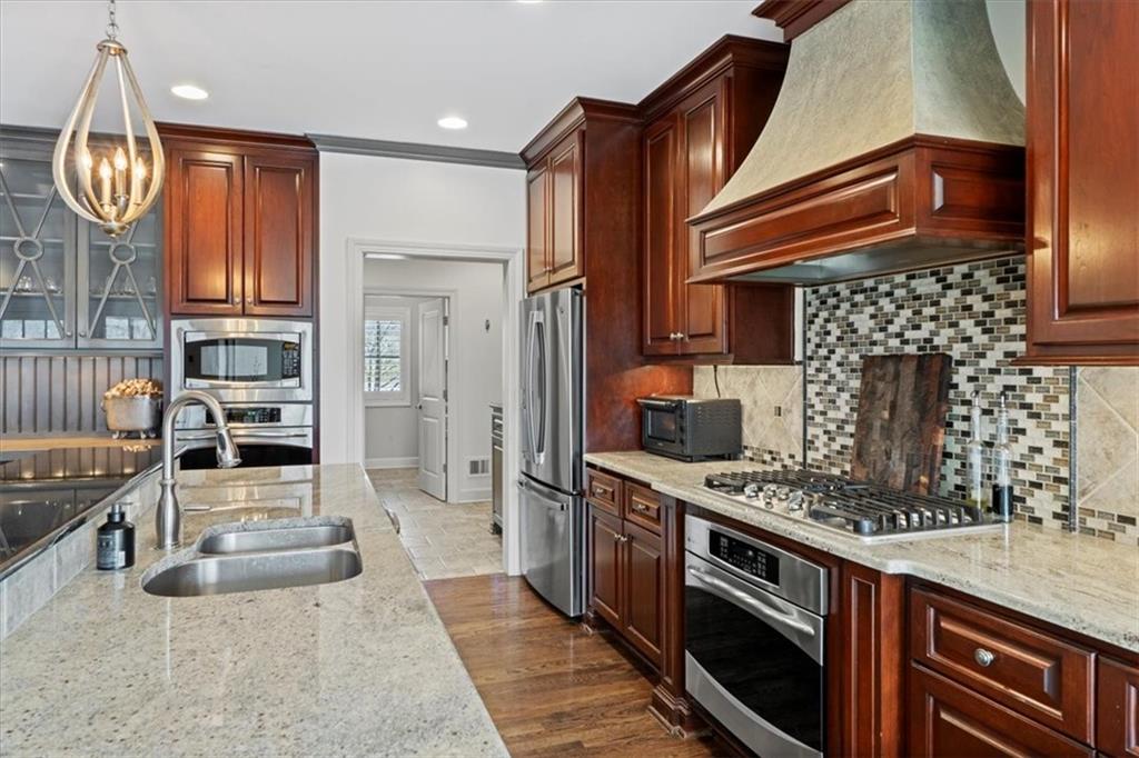 3215 Shawnee Mission Parkway