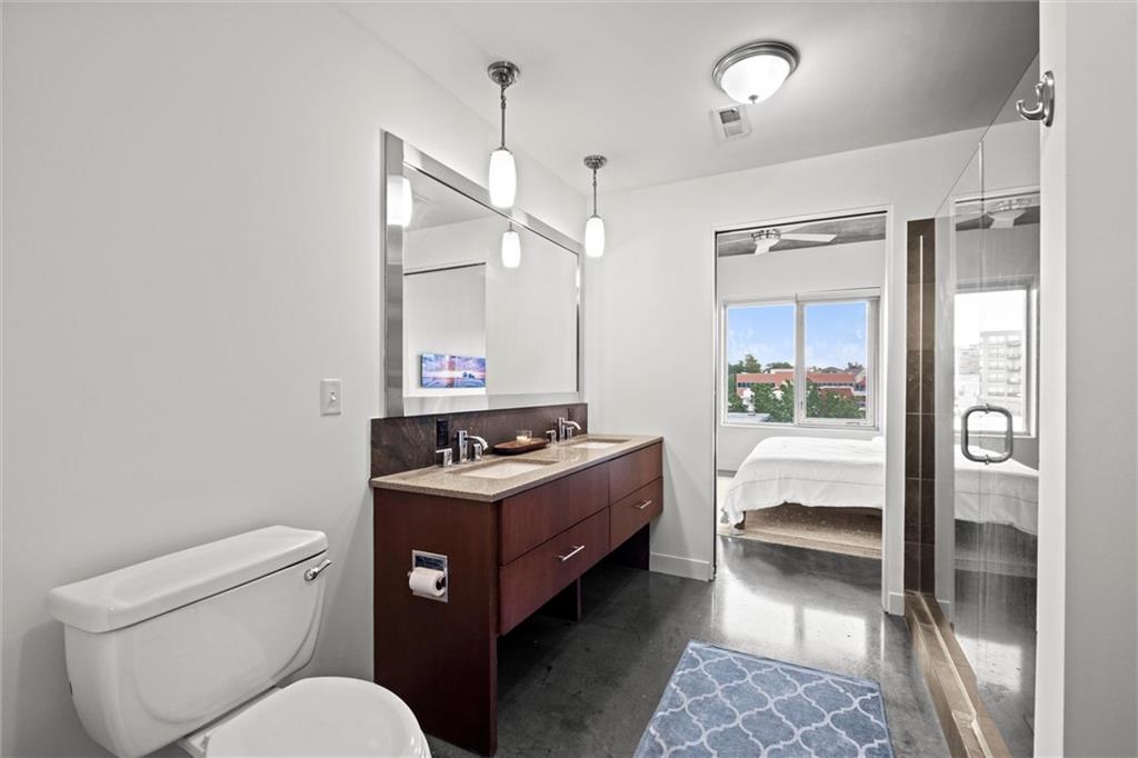 4141 Pennsylvania Avenue Unit: 302