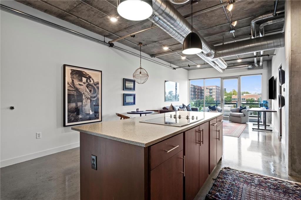 4141 Pennsylvania Avenue Unit: 302